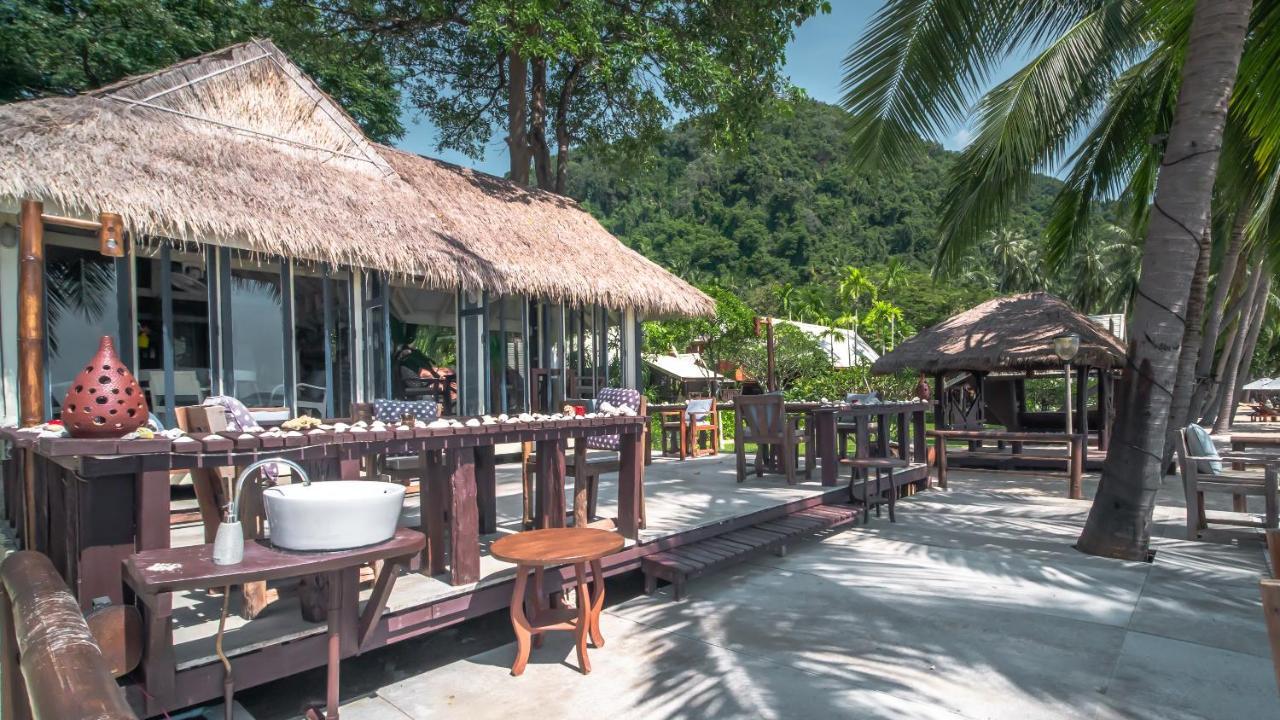 Baan Thong Ching Resort Khanom Eksteriør billede