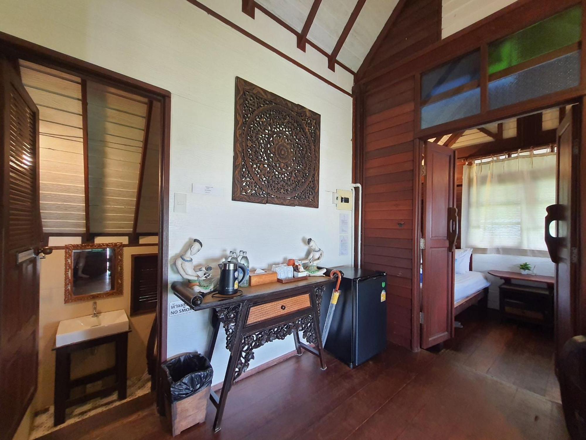 Baan Thong Ching Resort Khanom Eksteriør billede