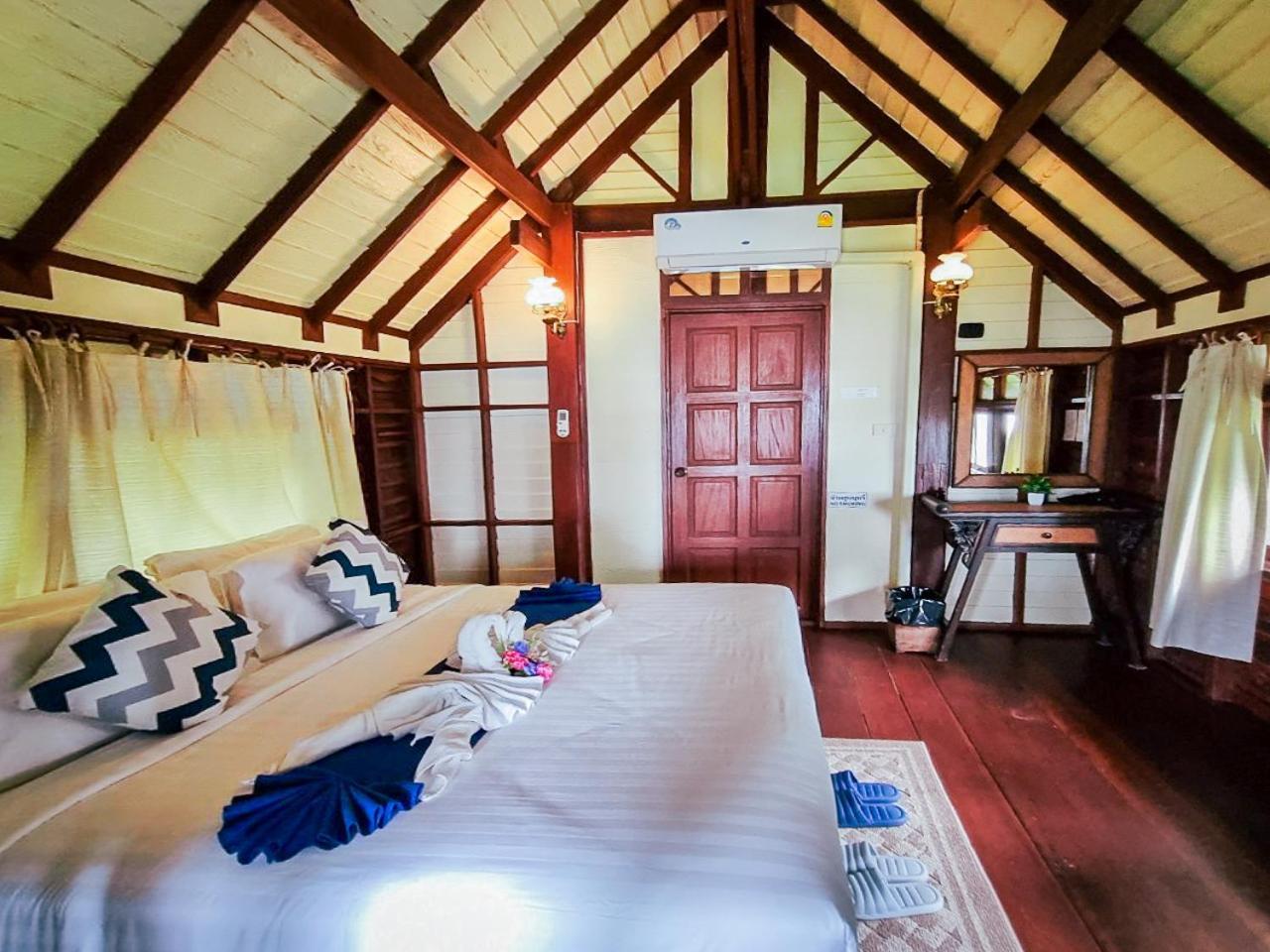 Baan Thong Ching Resort Khanom Eksteriør billede